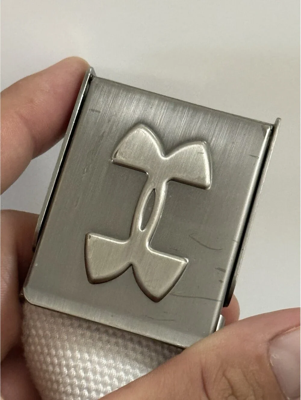 Under Armour Web Canvas Military Style Belt White Silver Logo Buckle 32-34